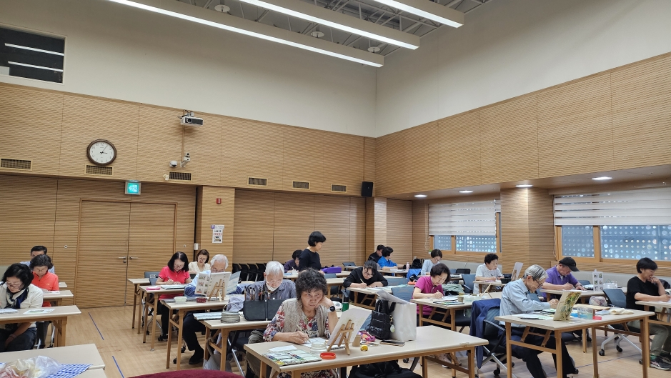 어반_260520(1).jpg